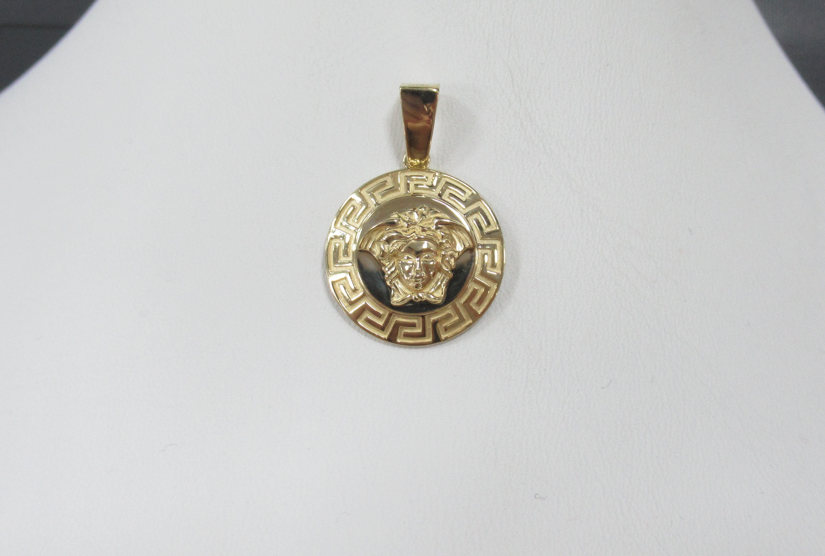 10419-000413 Подвеска (Au 585)